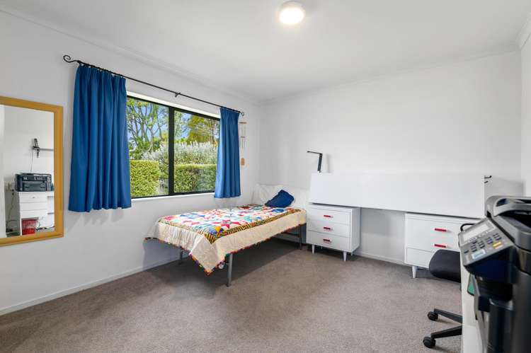 1 Duggan Drive Owhata_12