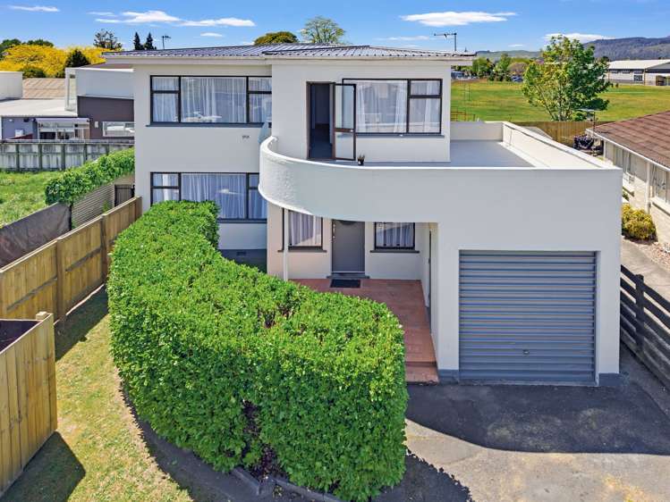 12A Phillip Street Victoria_27