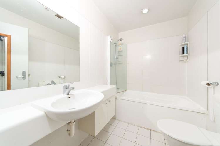 4k/205 Hobson Street Auckland Central_10