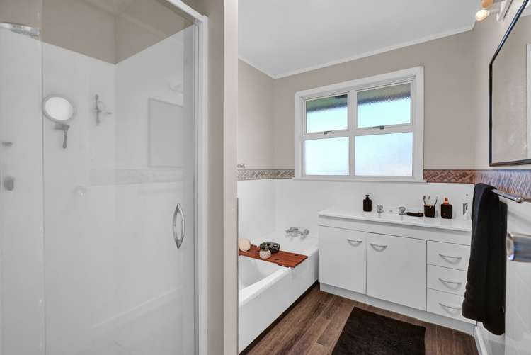 5 Hillcrest Street Glen Avon_14