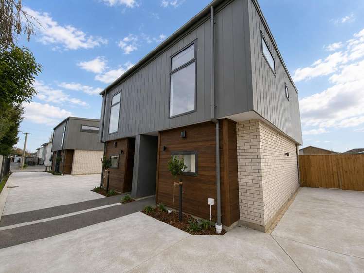 4/10 Hammond Place_0