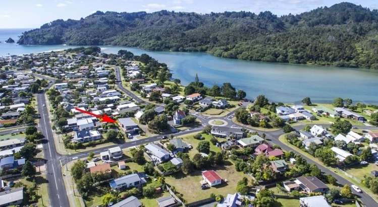 100 Kotuku Street Whangamata_2