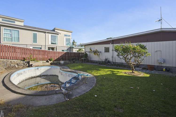 5 Marine Parade Paraparaumu Beach_25