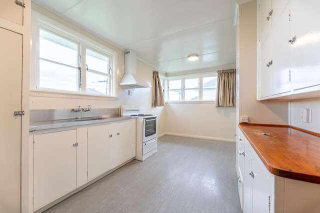 83 Andrew Street Marchwiel_1