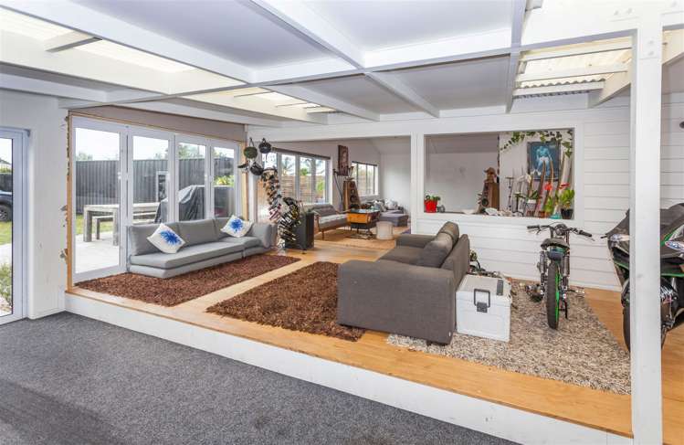 217 Ocean Road Whangamata_13