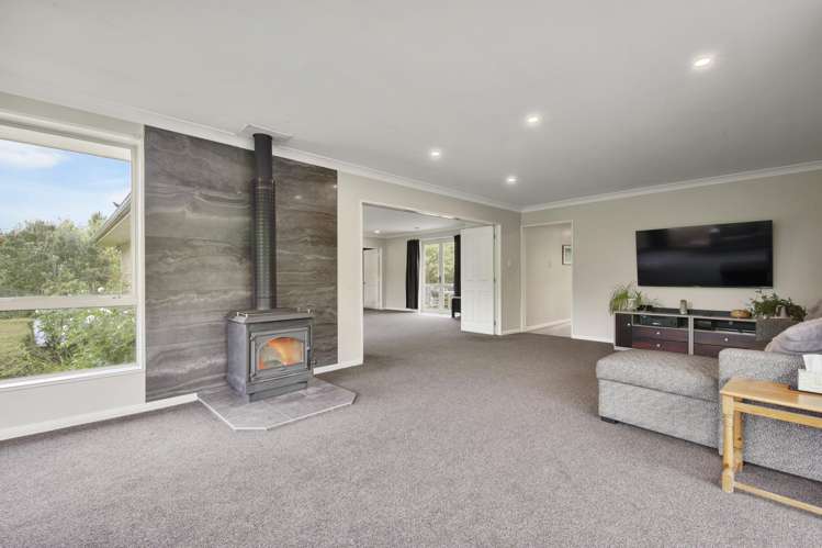 43 Bruces Road Sefton_8