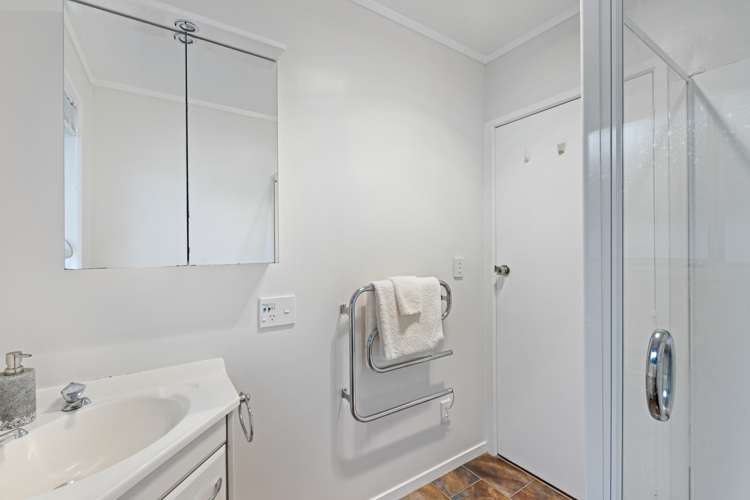 7a Tower Hill Stanmore Bay_14