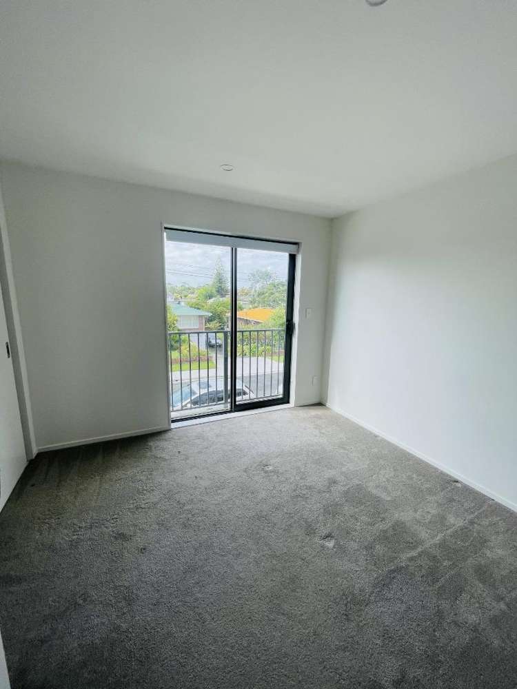 5/1 Sylvan Crescent Te Atatu South_7