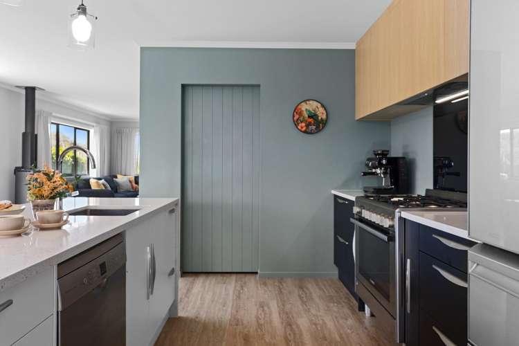 19 East Bank Road Thornton_6