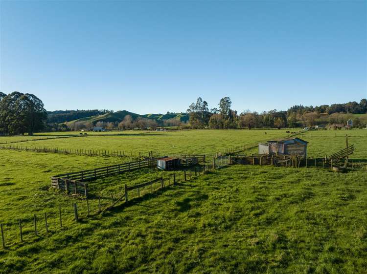 82 Thorn Road Dovedale_22