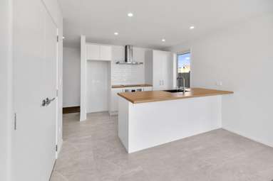 299A and B Vaughan Road_3