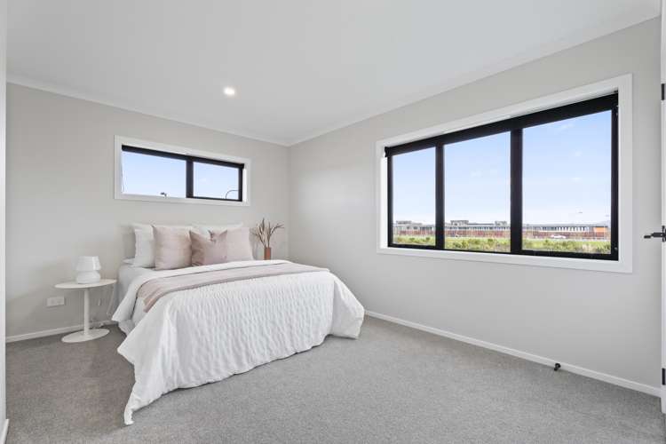 1a Arahi Place Rototuna North_11