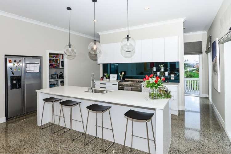 24 Petersburg Drive_0