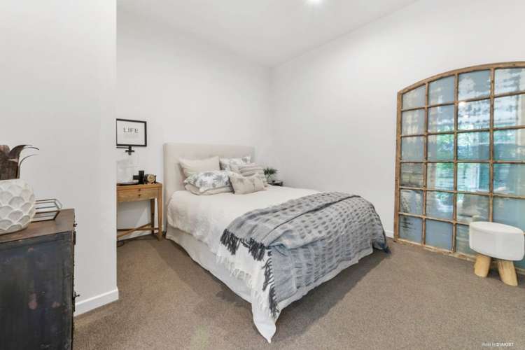 403 Murphys Road Flat Bush_6