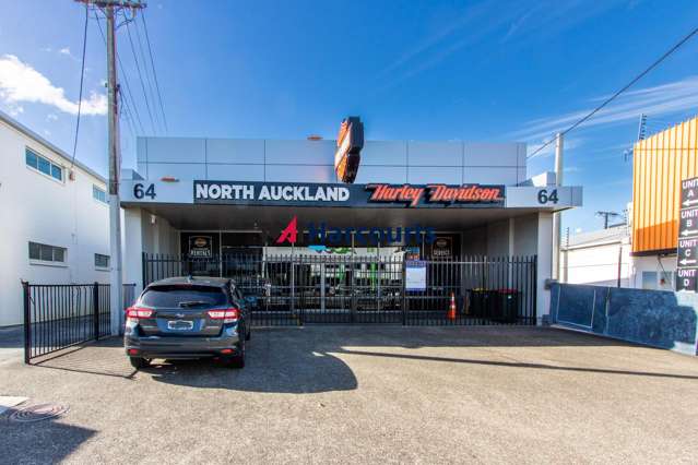 Takapuna's Premium Location