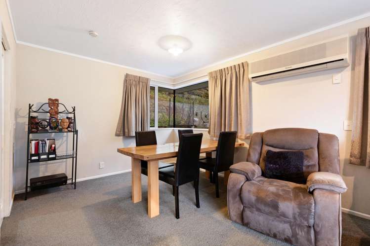 54 Huff Street Queenstown_6