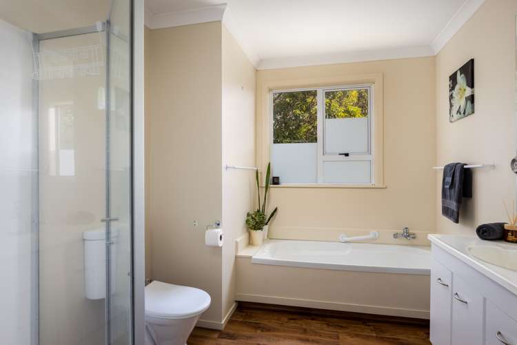 136a Seaview Road Westown_15