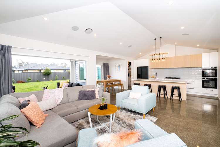 7 Leslie Court Havelock North_16