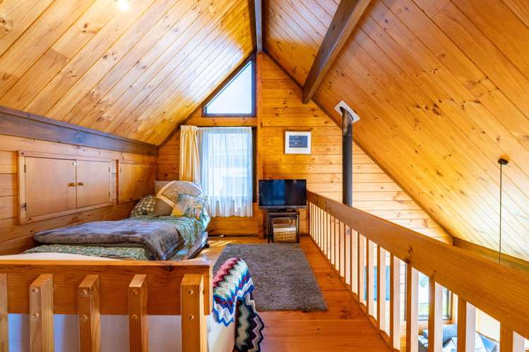 189 Ocean View Road Oneroa_35