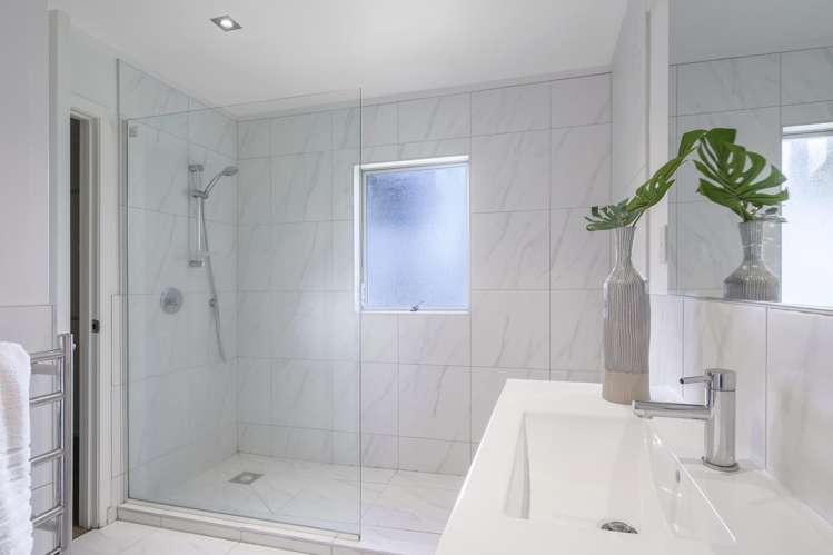 46 Parr Terrace Castor Bay_17