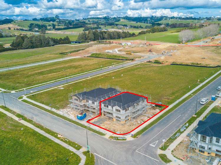 13 Horsefields Drive Flat Bush_1