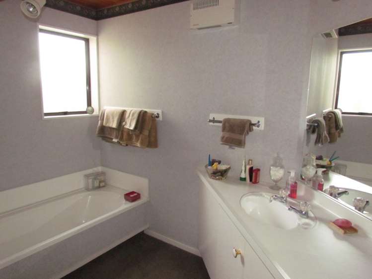 11 Craig Place Alexandra_12