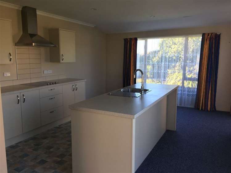 3/294 Mairehau Road Burwood_3