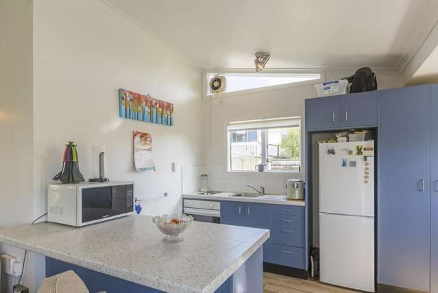 26 Francis Road Paraparaumu Beach_1