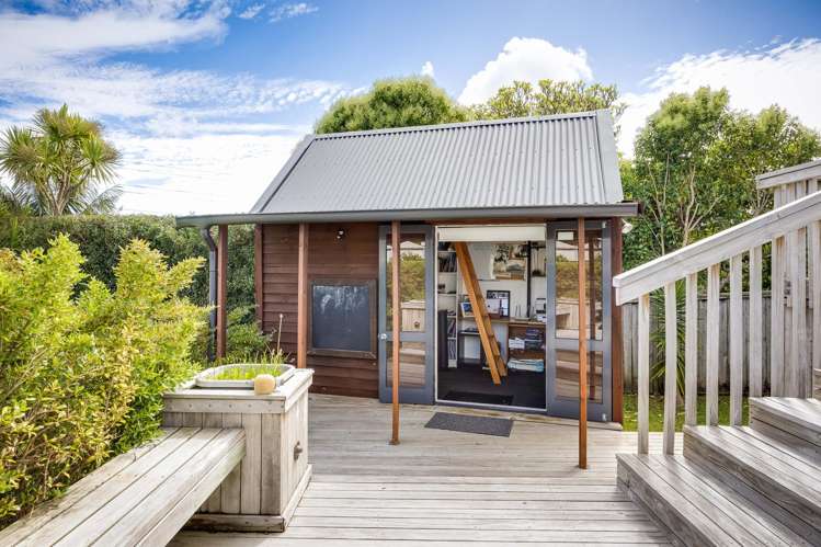 16 Paton Avenue Te Atatu South_24