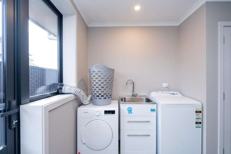 6 John Street Winton_13