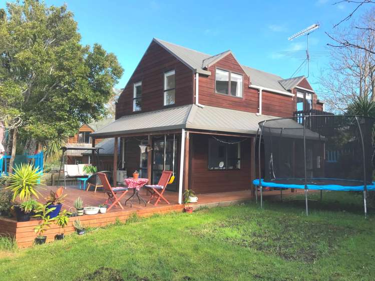 2/35 Jaemont Avenue Te Atatu South_1