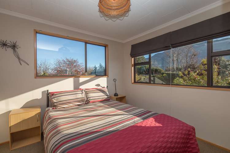 11 Skinner Crescent Lake Hawea_14