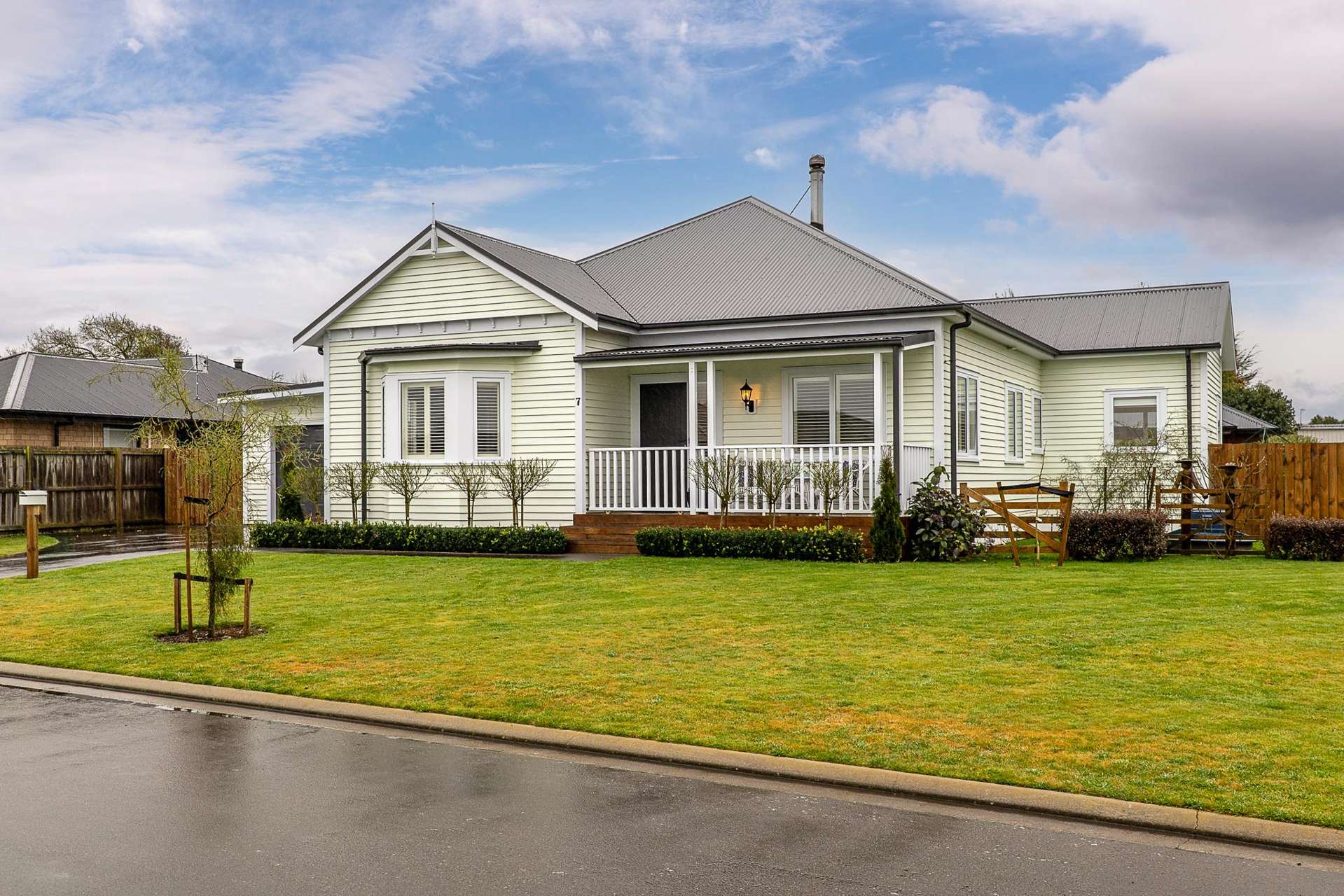 7 Newbrook Terrace Darfield_0