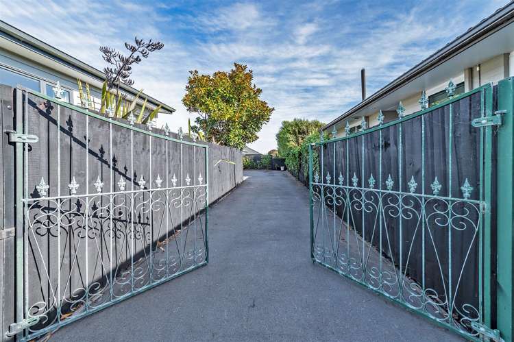 439a Bower Avenue Parklands_19