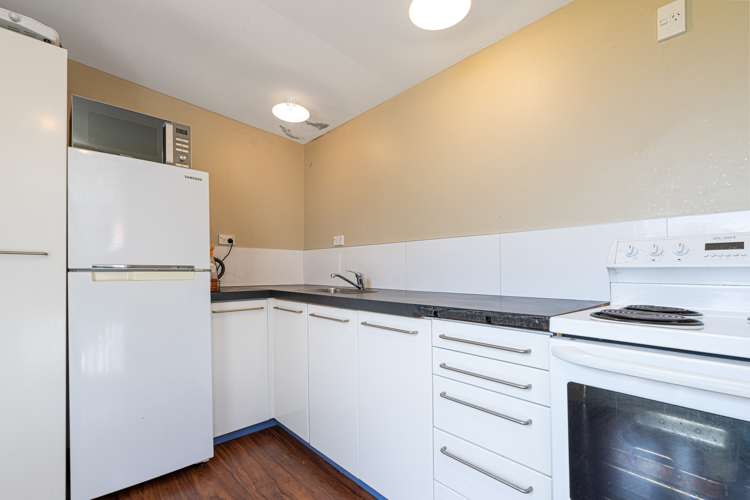 918 Avonside Drive Avondale_19