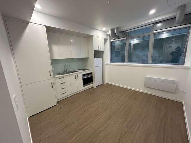 504/26 Waring Taylor Street 1372_1