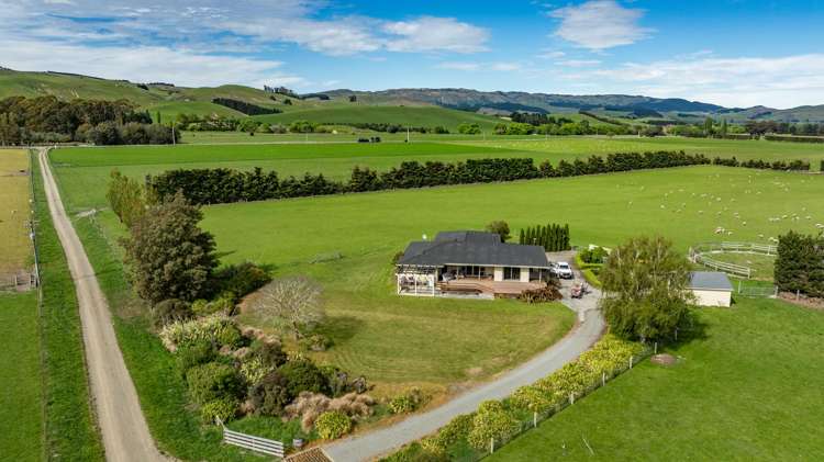 1443 Omihi Road Omihi_13