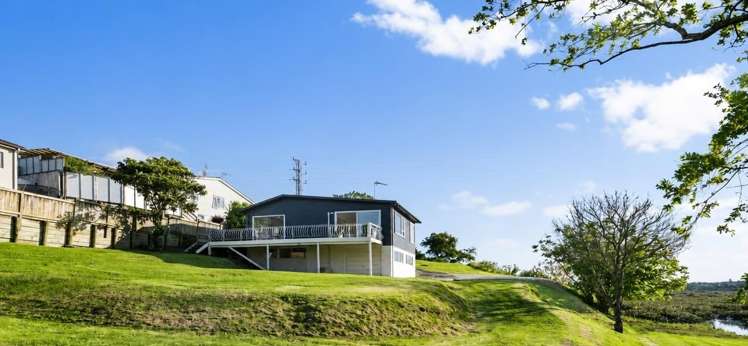 2 Francis Street Hauraki_16