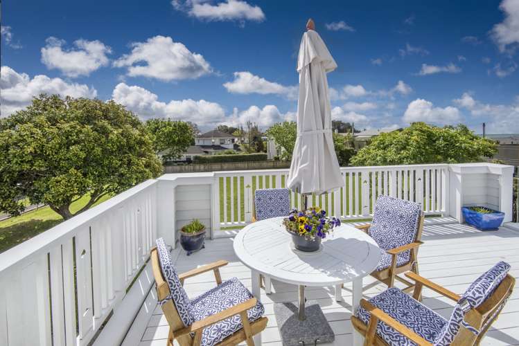 12 Oxford Terrace Devonport_20