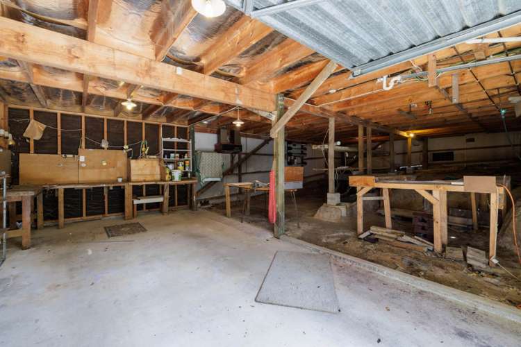 2 Falls View Road Haruru_21