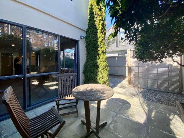 Private & Spacious Three-Bedroom Townhouse