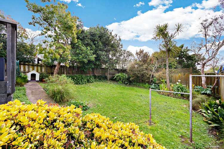 2/131 Matipo Road Te Atatu Peninsula_15