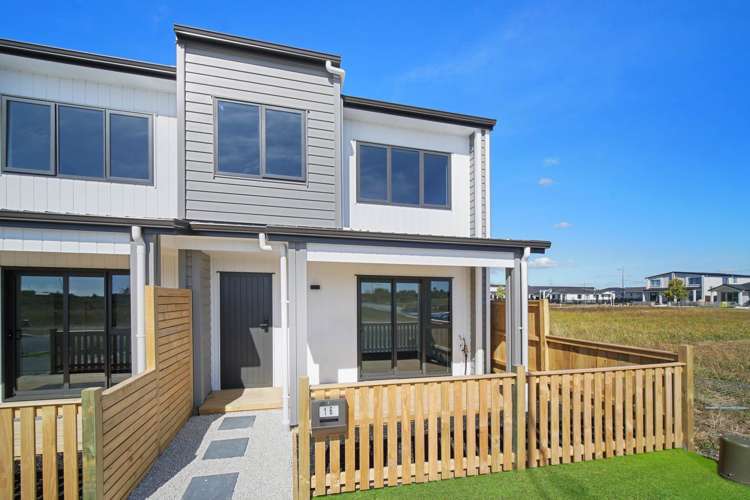 16 Mene Way Karaka_6