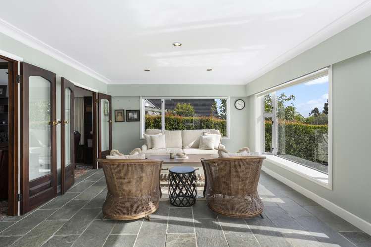 29 Parkside Street St Heliers_13