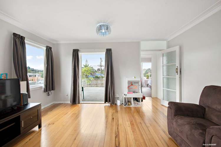 61 Taioma Crescent Te Atatu Peninsula_7