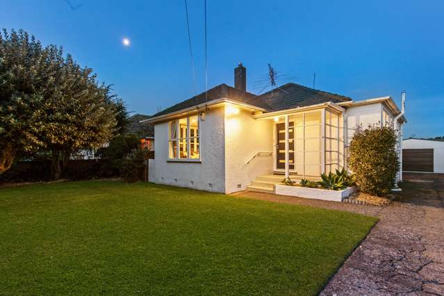 41 Coral Crescent Panmure_1