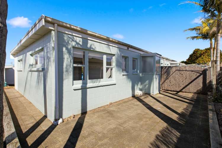 3/493A Devonport Road Avenues_11