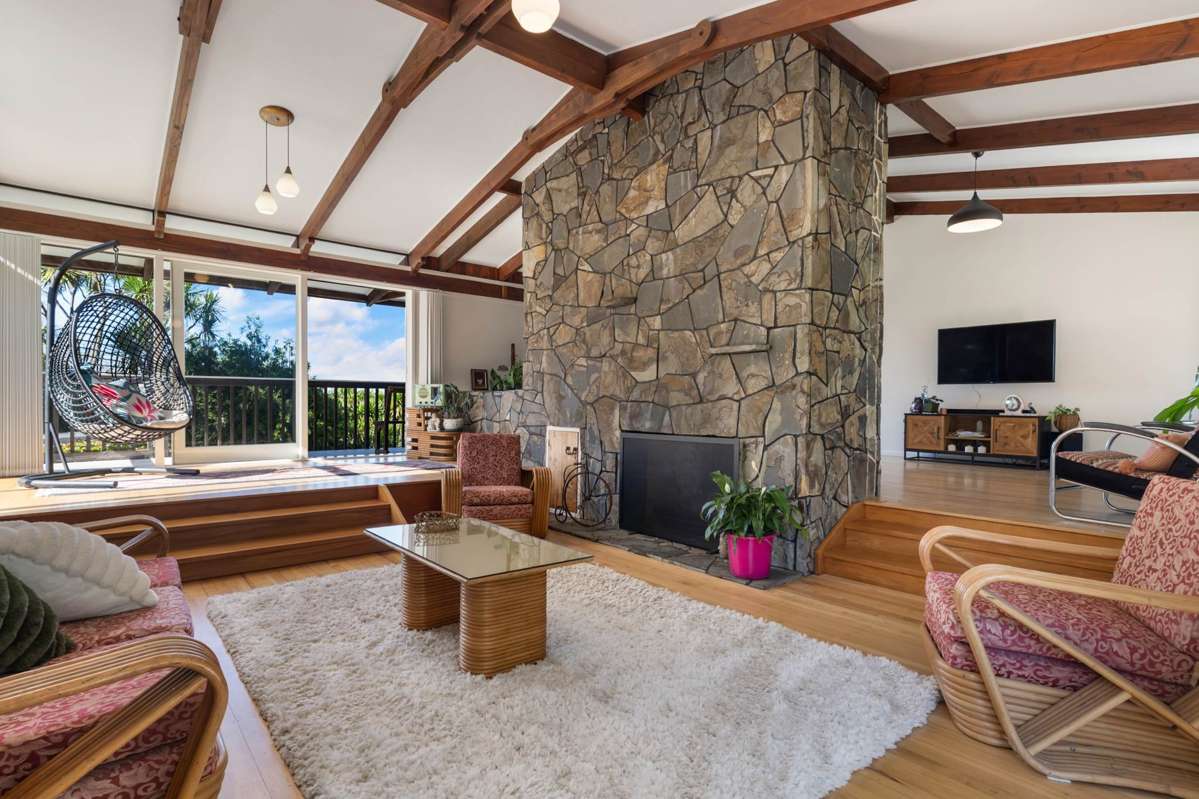 865 West Coast Road_1