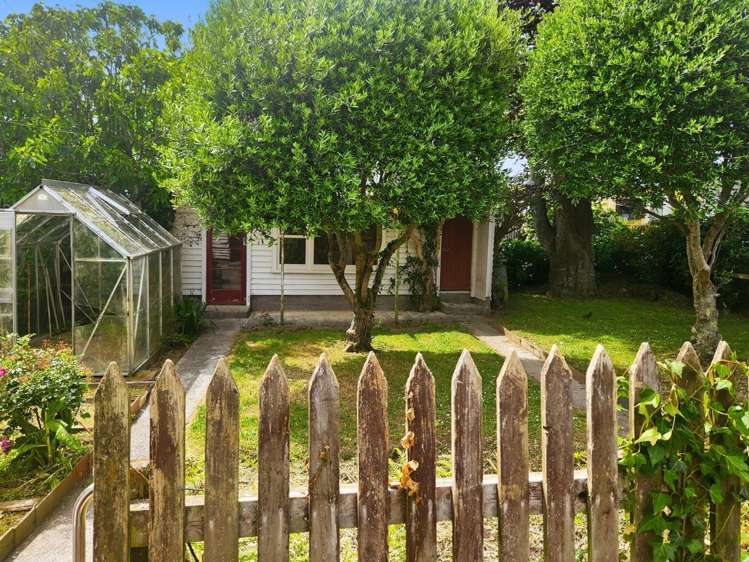 35 Ropata Crescent 2652_14