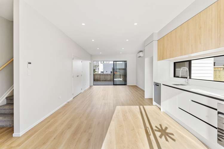 2/67 Aranui Road Mount Wellington_4